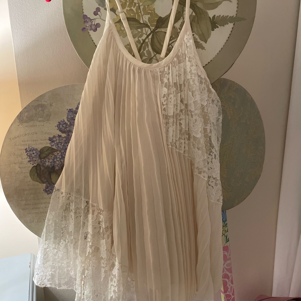 Mixed Media Pleats & Lace Camisole
